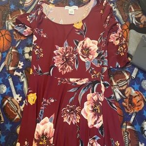floral dress M long sleeve soft & stretchy PICTURED ON